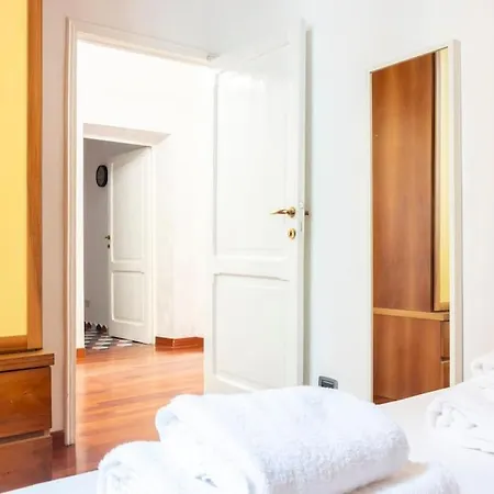 Apartment Colosseo View *